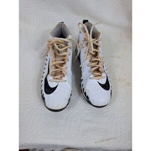 Football cleats Nike size 4.5 white with black